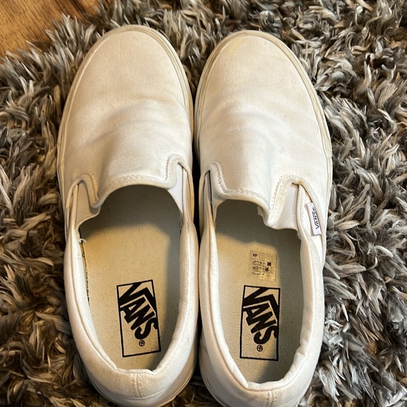 White Vans Size 8.5 - Picture 2 of 3